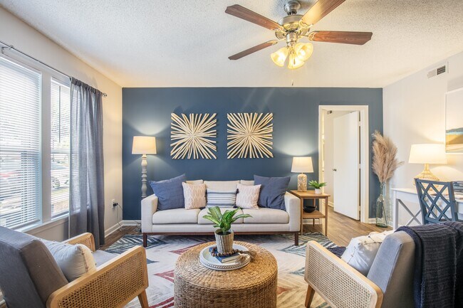 Hawthorne Commons, Wilmington, NC 28403 - photo 5