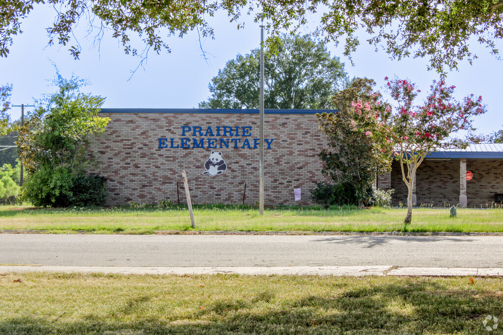Prairie Elementary School is nestled in the Central Lafayette Parish in Louisiana.