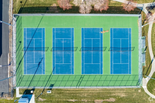 Thomas Jefferson High School has a great tennis team for students to join.