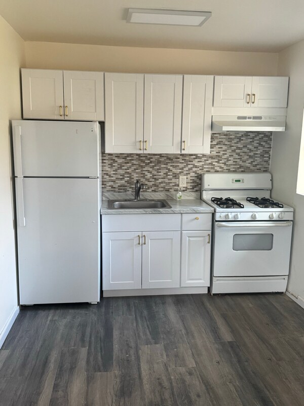 27 Hillside Ave unit 4, Monticello, NY 12701 - photo 1