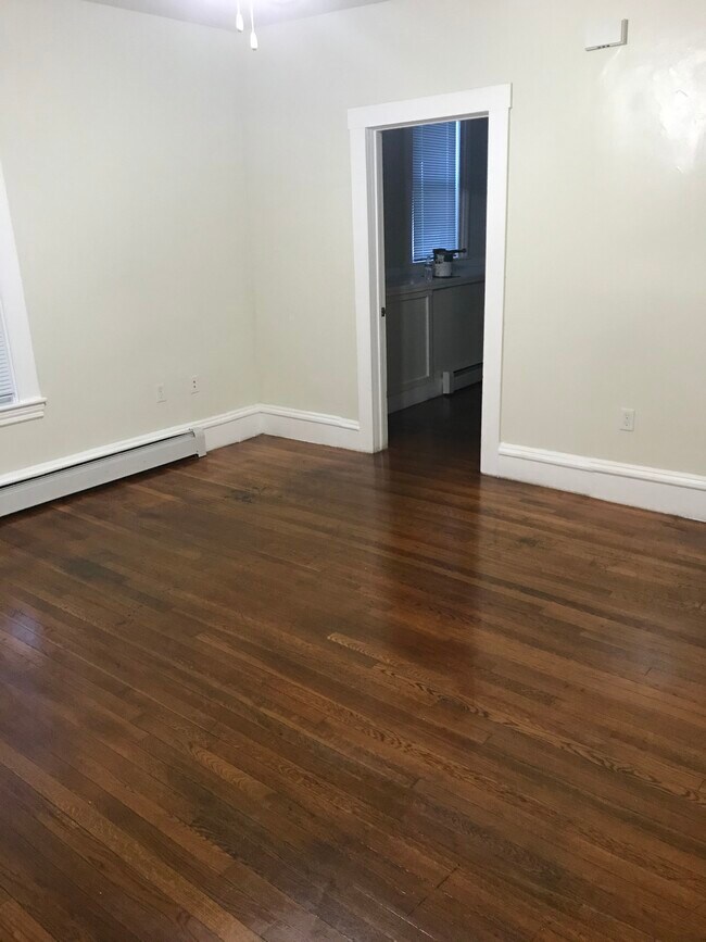 Living room is good for a table for two, couch for two and desk on the same room