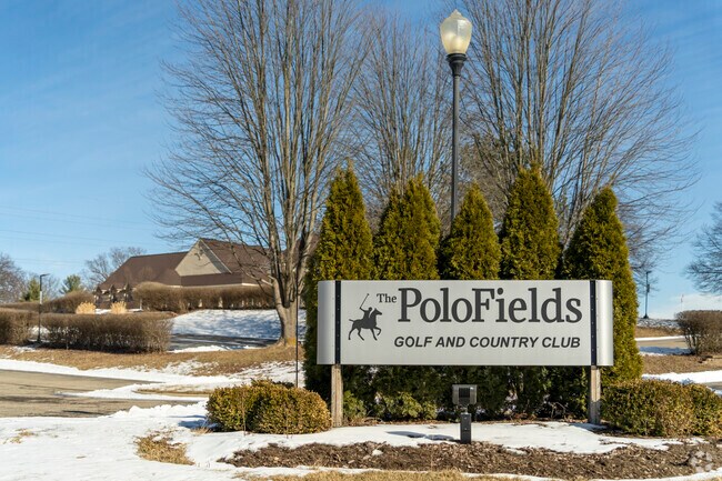 Polo Fields Golf Club near Jackson features golf and dining.