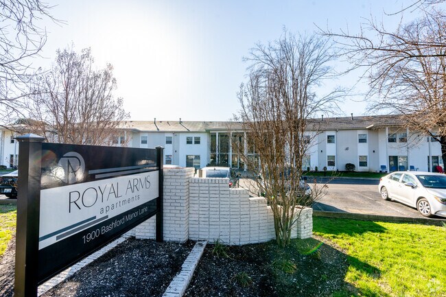 The Royal Arms Apartments are located in West Buechel.