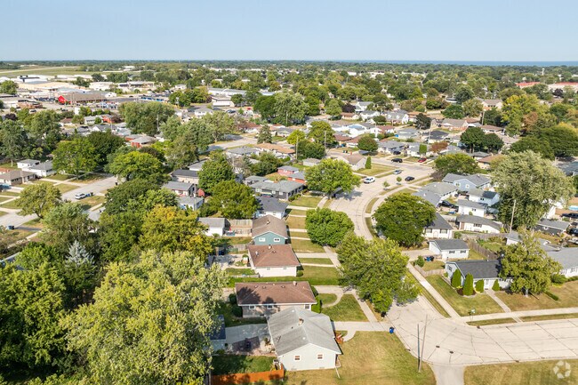 Hickory Ridge boasts large yards and plenty of trees.