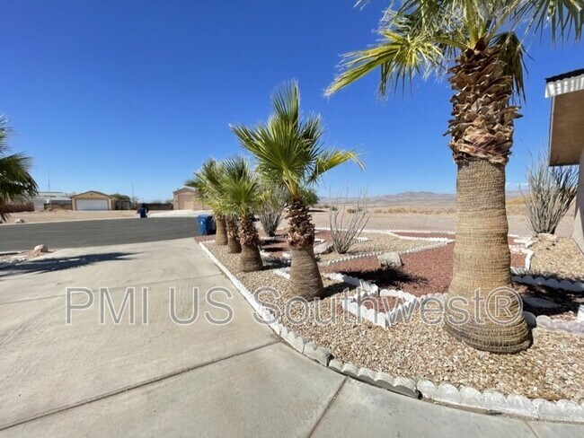 3371 Sharon Ln, Bullhead City, AZ 86429 - photo 6