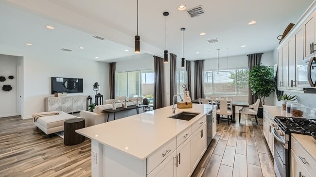 23128 E Roundup Way, Queen Creek, AZ 85142 - photo 3