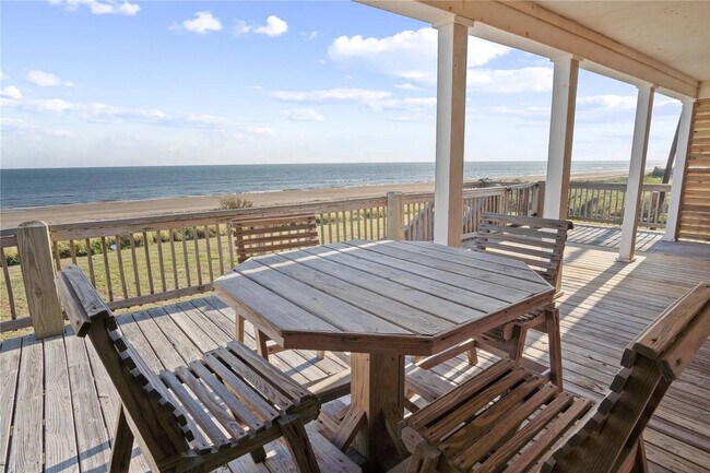 975 Dolly St unit ID1364178P, Bolivar Peninsula, TX 77617 - photo 6