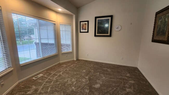 883 W 2100 S, Woods Cross, UT 84087 - photo 2