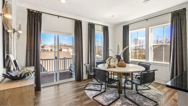 10640 Roundstone Ln, White Plains, MD 20695 - photo 3