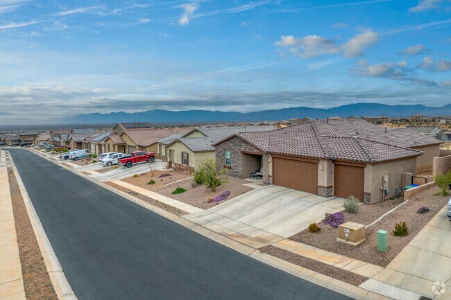 Newer ranch-style homes in Corona de Tucson are popular choices for growing families.