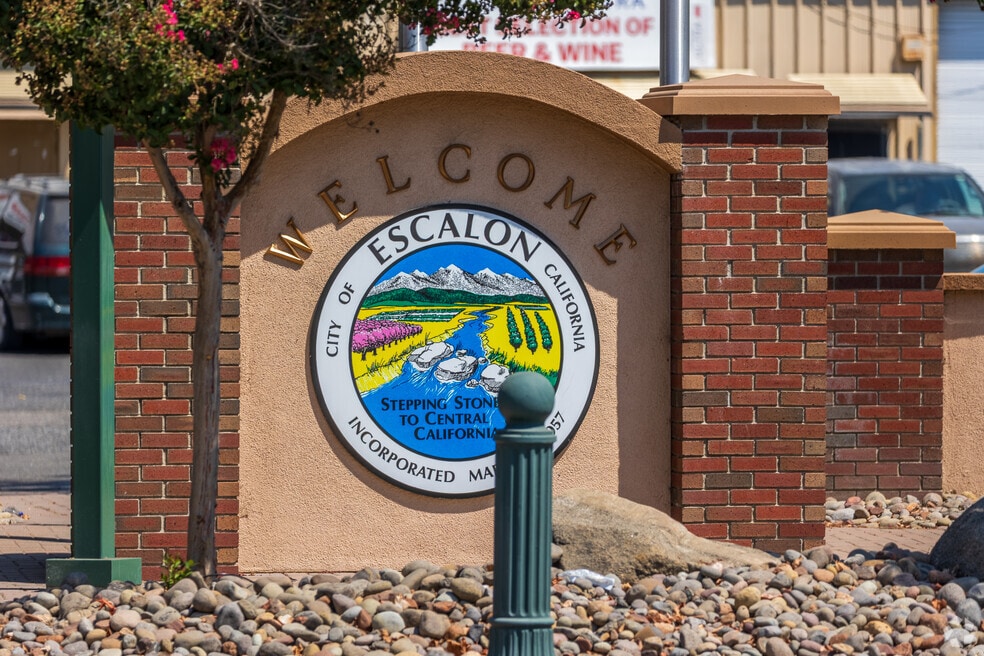 Escalon_1028314_MC_082625_FINAL
