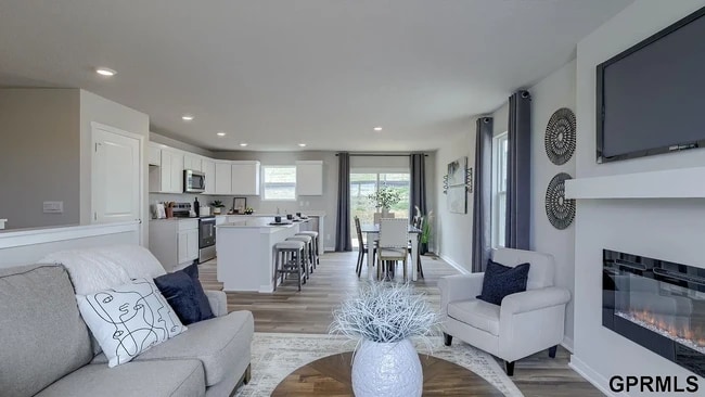 8824 S 185th St, Omaha, NE 68136 - photo 4