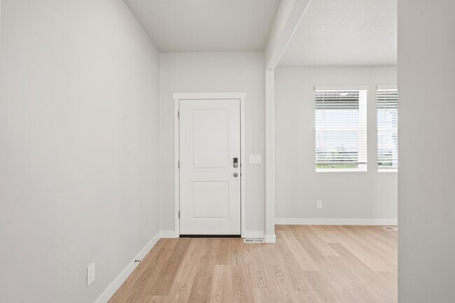 3444 S 3100 W, West Haven, UT 84401 - photo 4