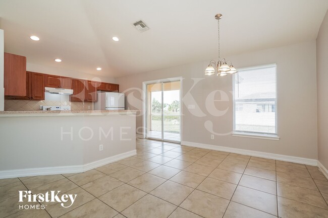 3908 18th St SW, Lehigh Acres, FL 33976 - photo 4