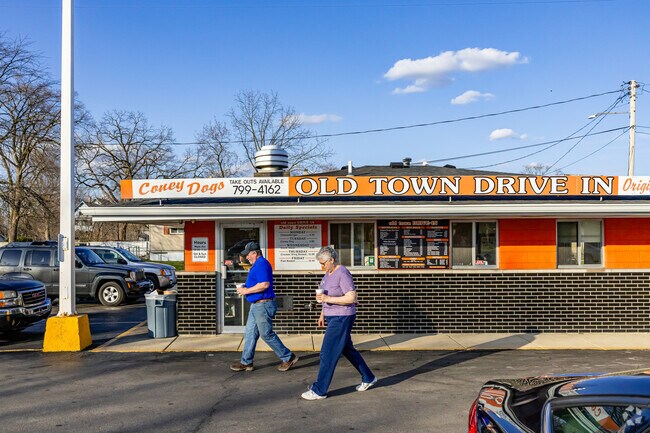 Southwest's Old Town Drive-In keeps the old-timey look of drive-in diners of old.