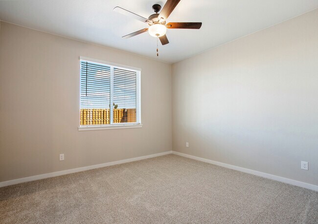 18056 E 95th Ave unit 36476172, Commerce City, CO 80022 - photo 5