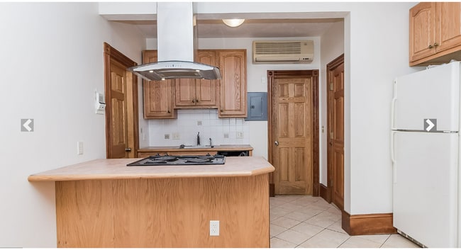 100 Myrtle St unit 4, Boston, MA 02114 - photo 3