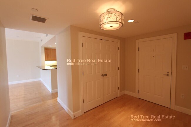 10 Bowdoin St unit 407, Boston, MA 02114 - photo 6