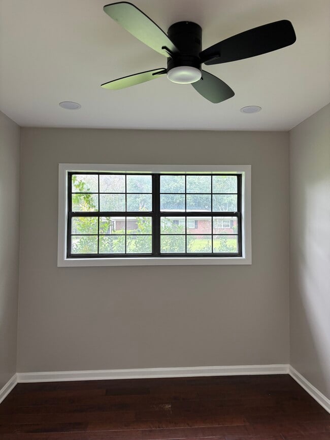 2706 Canary Dr, Brunswick, GA 31520 - photo 7