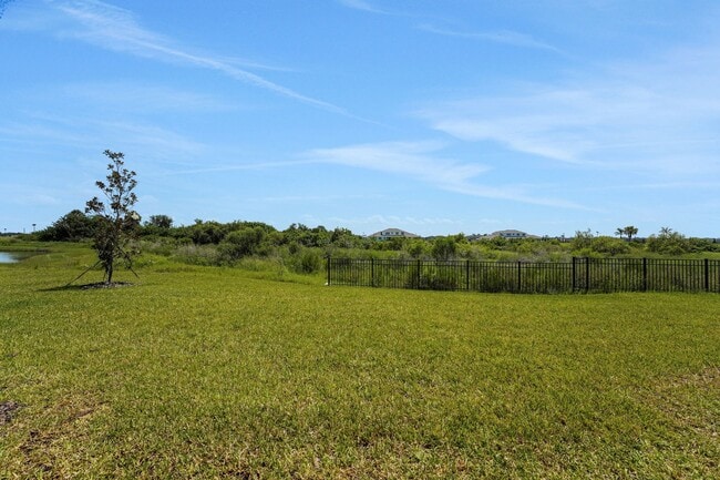 7490 Sea Manatee St, Parrish, FL 34219 - photo 7