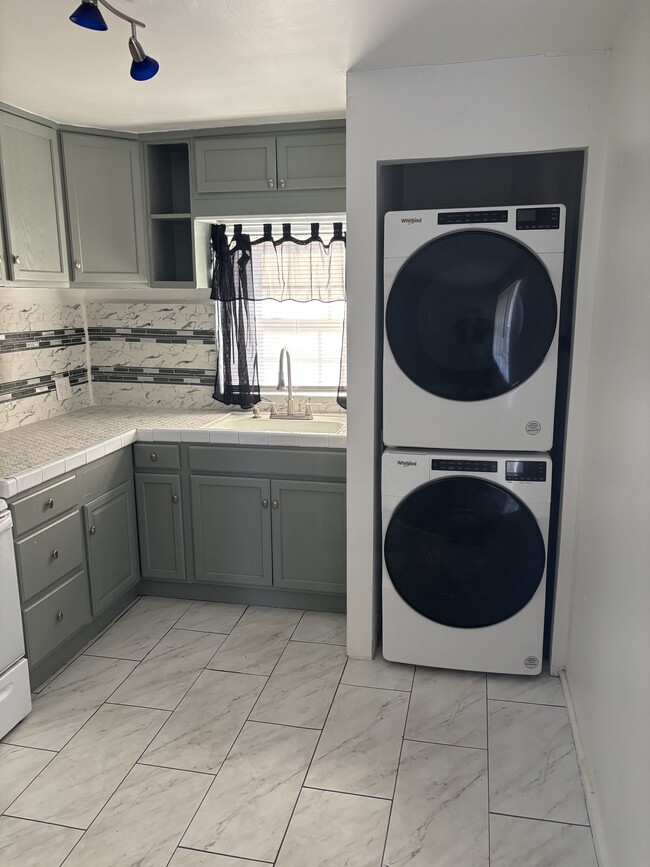 2710 Green St, Jacksonville, FL 32204 - photo 7