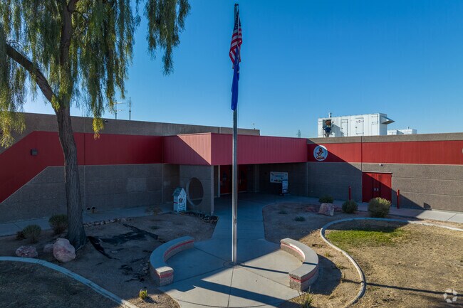 Rundle Richard Elementary School's minority student enrollment is 94%.