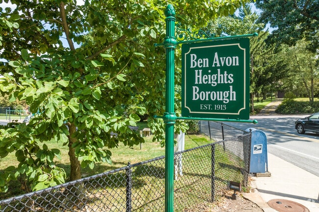 Ben Avon Heights is a small enclave of single homes in the northwest of Pittsburgh.