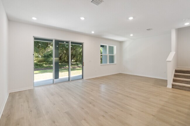 5285 Luisa Ct, St. Cloud, FL 34771 - photo 6