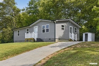 717 Howard St, Athens, TN 37303