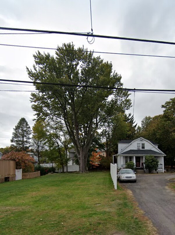 451 Oak St, Scranton, PA 18508 - photo 2