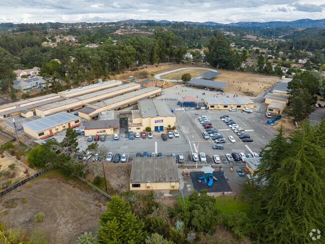 Discover knowledge at Prundale Elementary School.