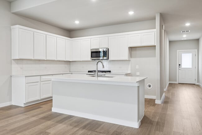 1445 Barbacoa Dr, Haslet, TX 76052 - photo 3