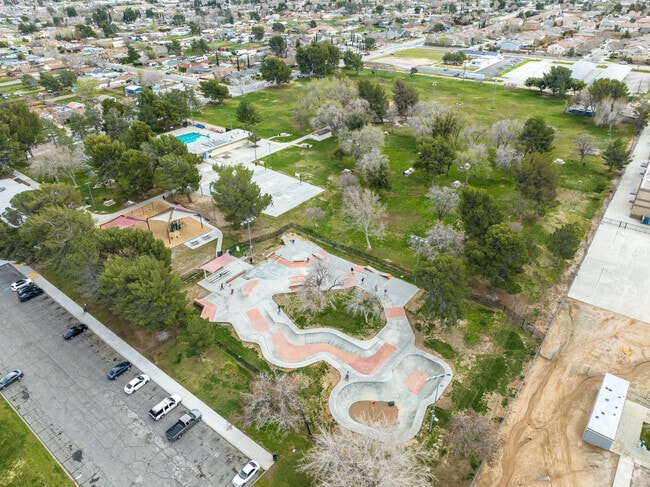 Overview of George Lane Park's many amenities, located in Quartz Hill.