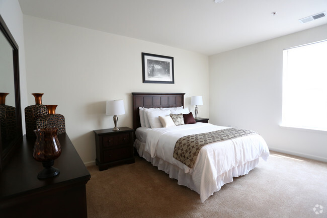 2BR, 2BA - Hibiscus