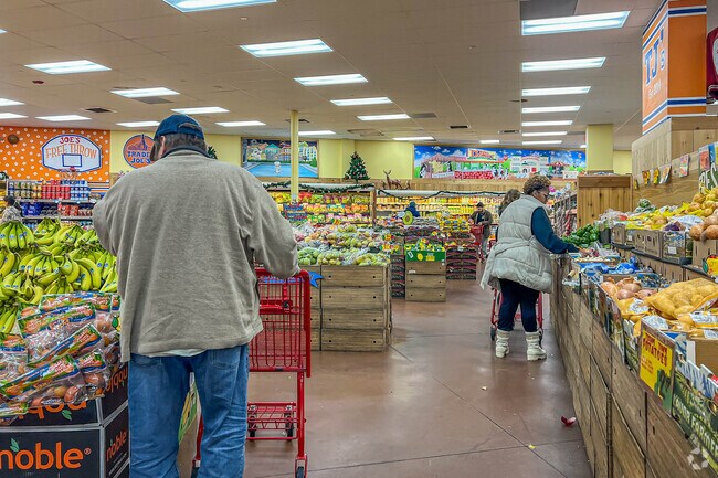 The local Trader Joe's in DeWitt has many organic and natural grocery options.
