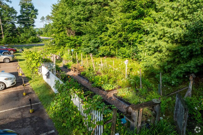 Bellcate School is a specialized school located in Essex, VT.