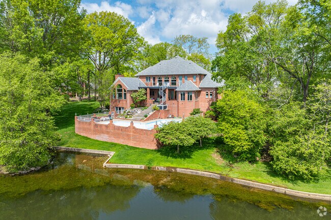 Many new homes near Patton Lake offer pools & four-car garages in Idle Creek Golf Community.