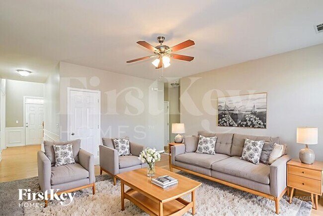 7286 Basalt Dr, Union City, GA 30291 - photo 5