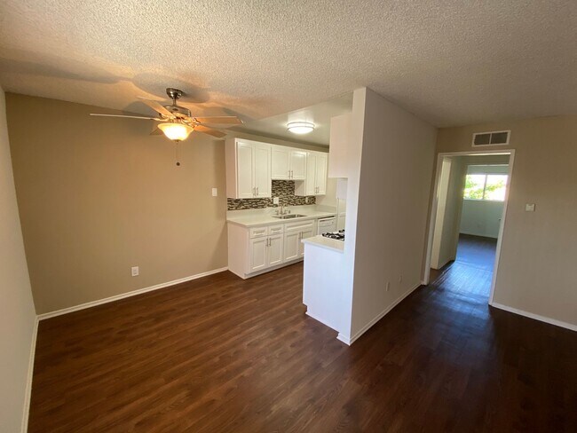 Pt Mesa, Costa Mesa, CA 92627 - photo 3