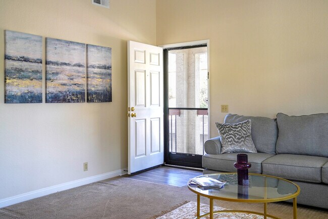 4095 Rosenda Ct unit 249, San Diego, CA 92122 - photo 7