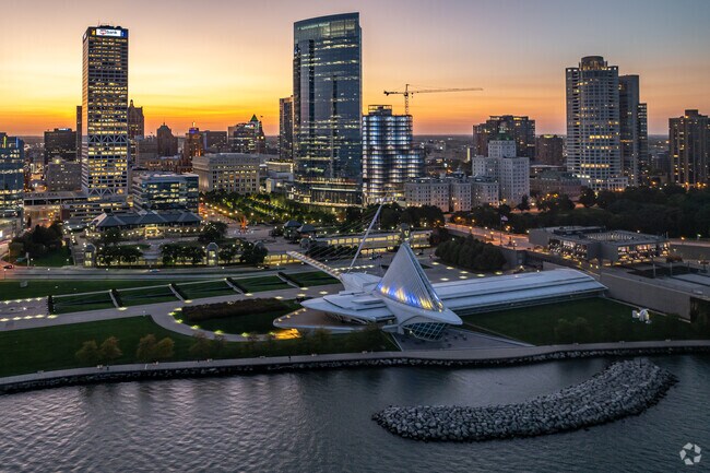 Castle Manor is 15 minutes from beautiful downtown Milwaukee.