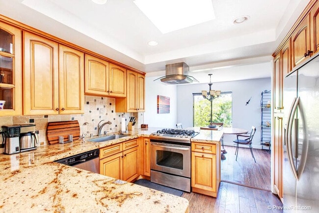 678 Hygeia Ave unit ID1048646P, Encinitas, CA 92024 - photo 7