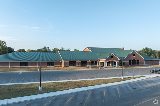 Benjamin Franklin Elementary School was given a C+ in the teacher category from Niche.