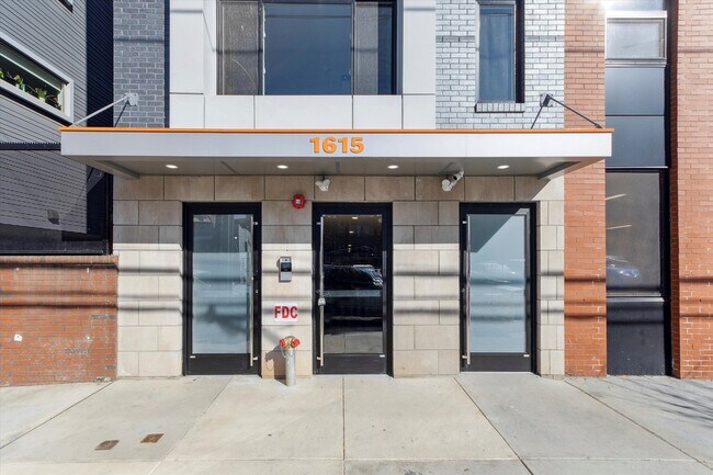 1615 Poplar St unit 2, Philadelphia, PA 19130 - photo 6