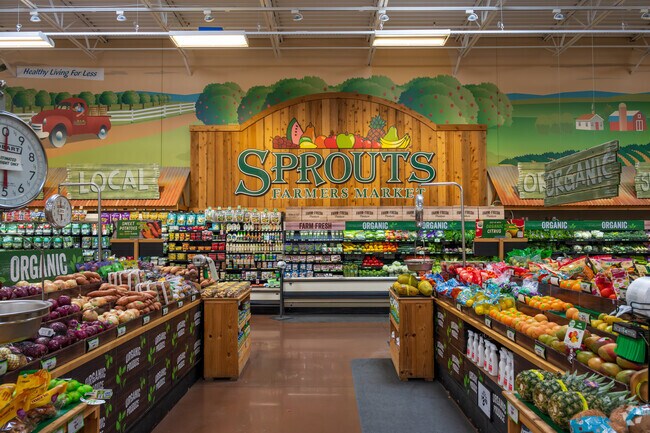 Shopping and dining are easily accessible from Ranch at Deer Creek.