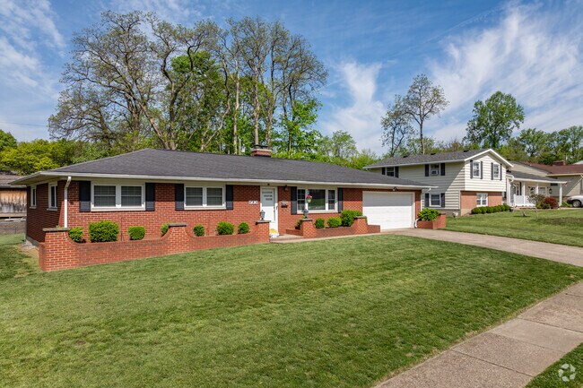 A variety of home styles can be found in Euclid Heights-Runnymede.