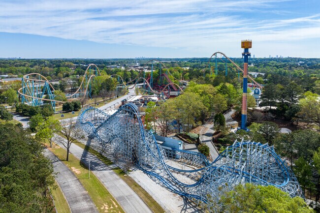 Six Flags over Georgia is found in the Mableton, GA neighborhood.