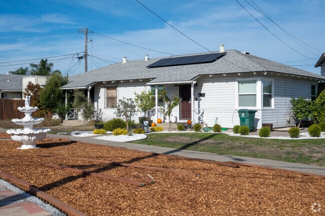 Solar panels are highly encouraged in the Santa Fe neighborhood.