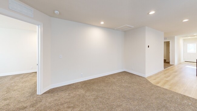 193 Lazy River Ct, Cloverdale, IN 46120 - photo 2