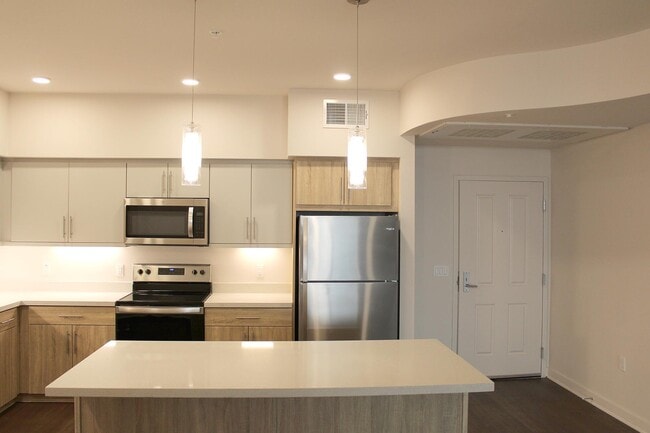 Casa Mira View Apartments, San Diego, CA 92126 - photo 2